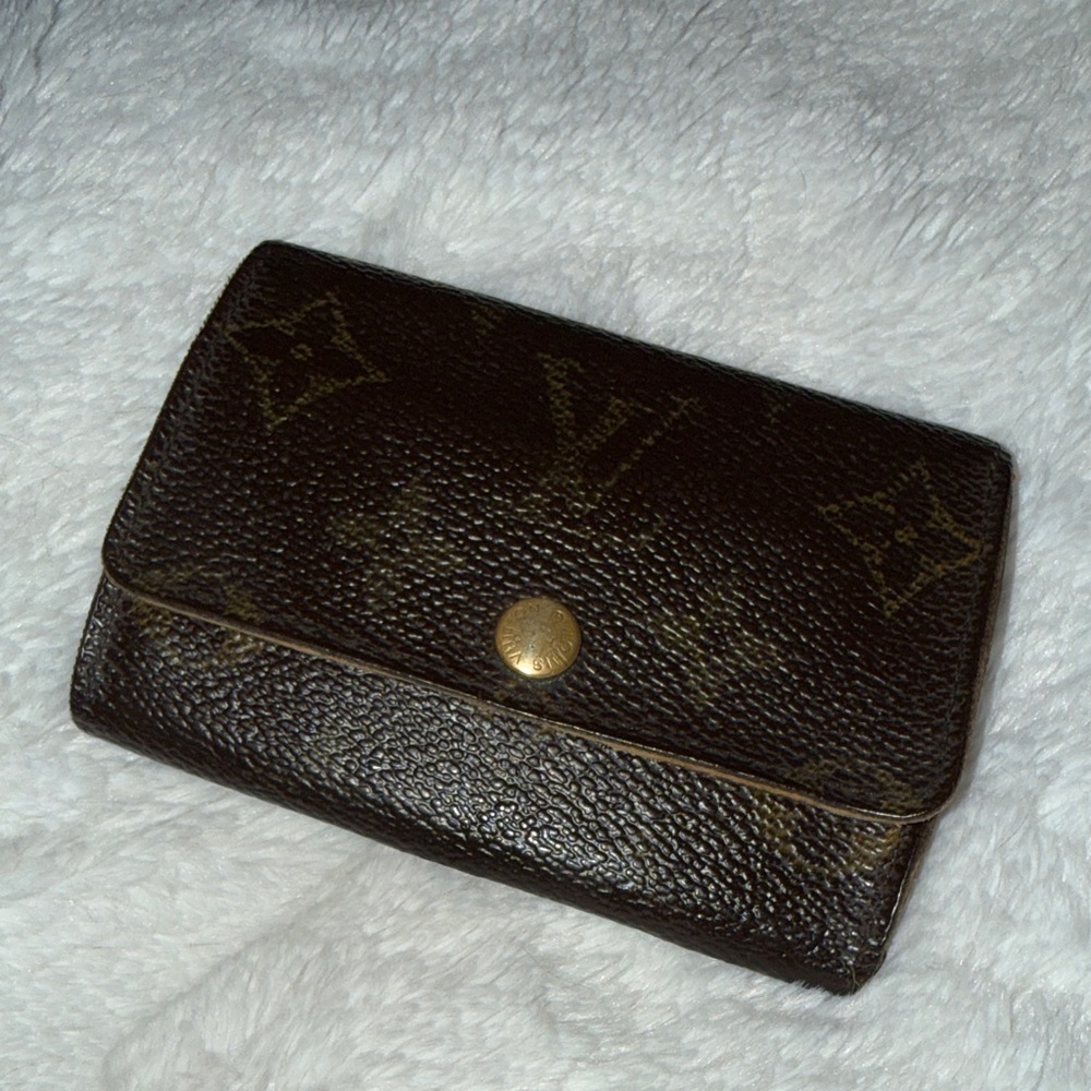 Louis Vuitton Brown Monogram Key Wallet